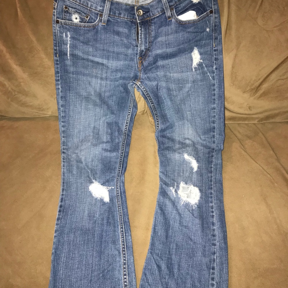 524 Levi’s jeans